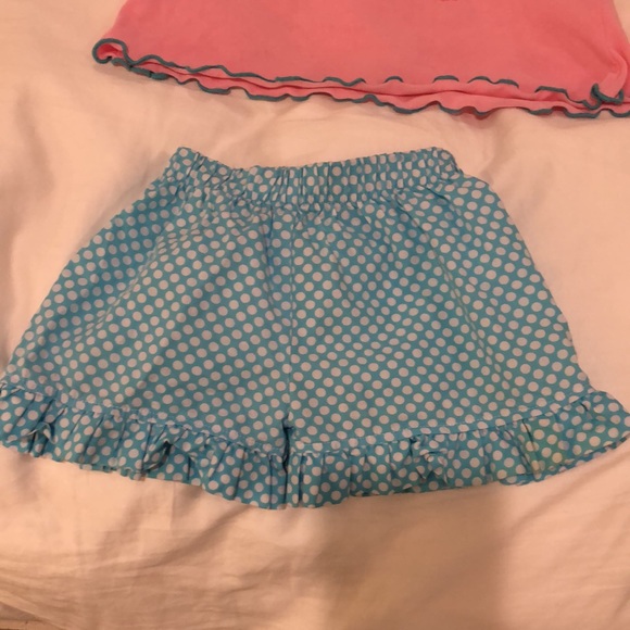 Castle and Crowns Cute Fish Short Set - Picture 3 of 8